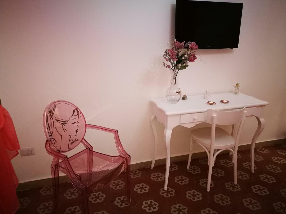 B&B Resta Cu Mme Neapol Zewnętrze zdjęcie
