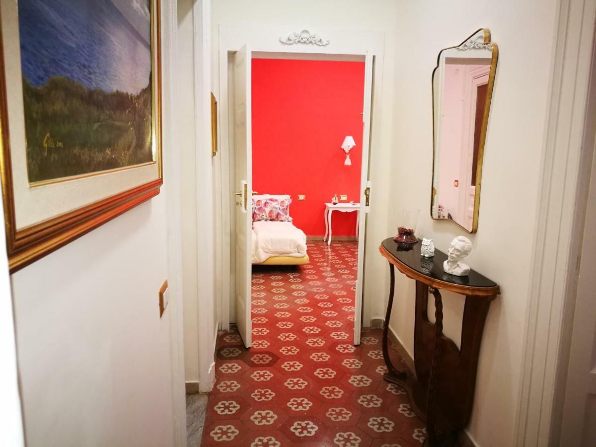 B&B Resta Cu Mme Neapol Zewnętrze zdjęcie
