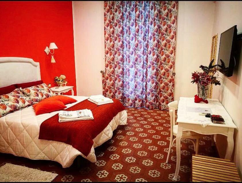 B&B Resta Cu Mme Neapol Zewnętrze zdjęcie