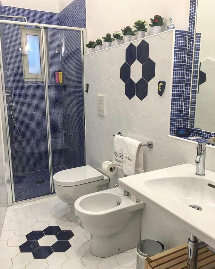 B&B Resta Cu Mme Neapol Zewnętrze zdjęcie