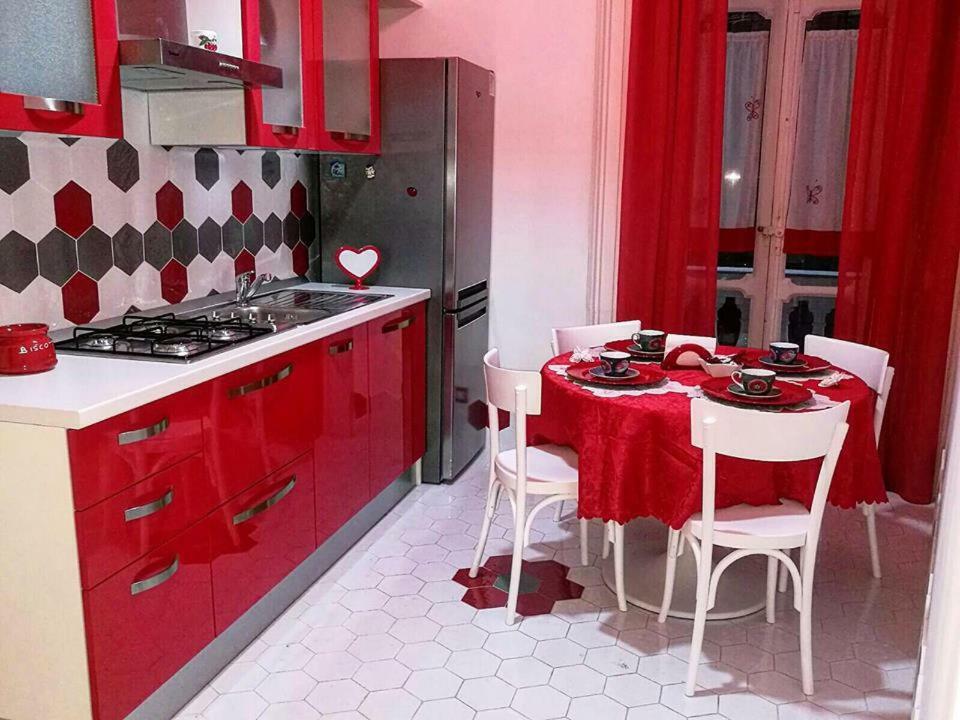 B&B Resta Cu Mme Neapol Zewnętrze zdjęcie