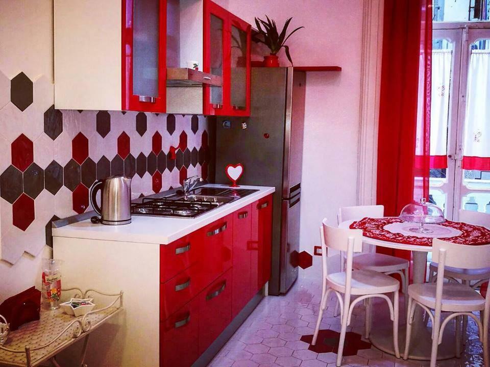 B&B Resta Cu Mme Neapol Zewnętrze zdjęcie